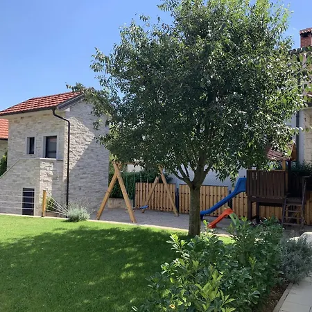 Prázdninový dům My Dalmatia - Luxury Prolozac With Private Heated Pool Donji Proložac