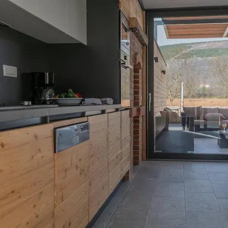 Prázdninový dům My Dalmatia - Luxury Prolozac With Private Heated Pool Donji Proložac